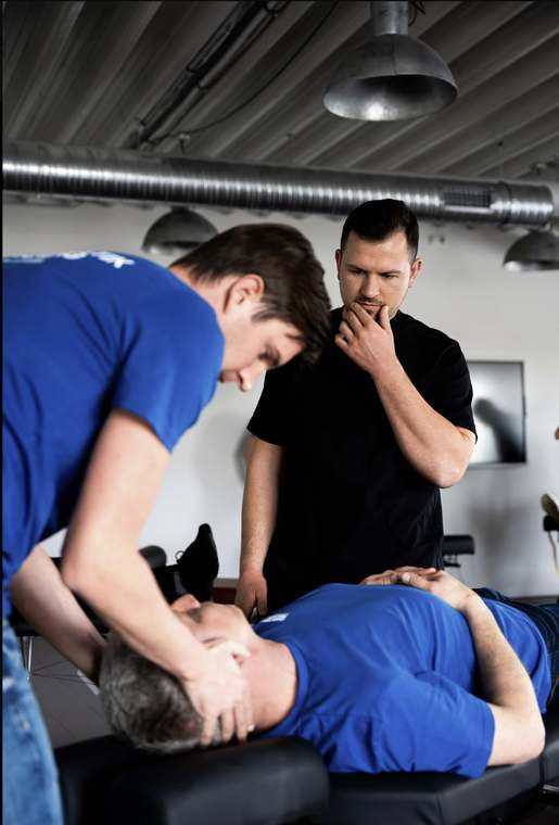 Trainer-Feedback direkt am Tisch